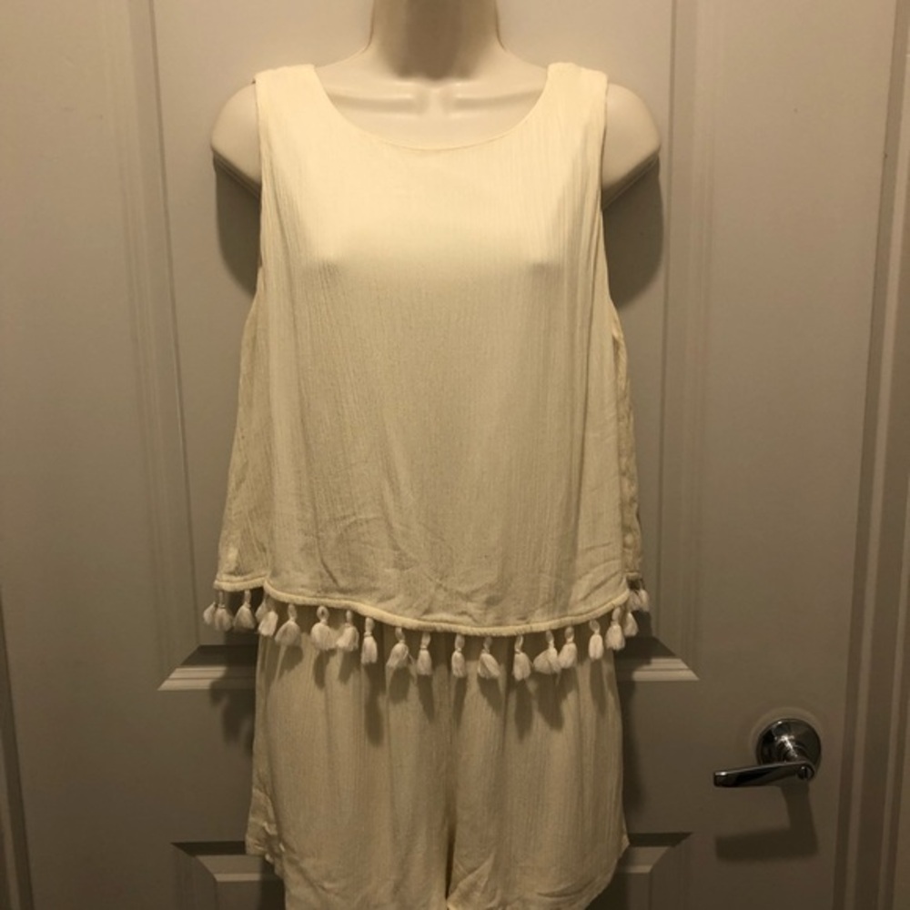 Boutique cream gauze romper M L